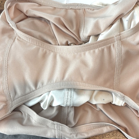 Lululemon Hotty Hot Shorts in RARE Funfetti Women’s Size 6 - Picture 5 of 10